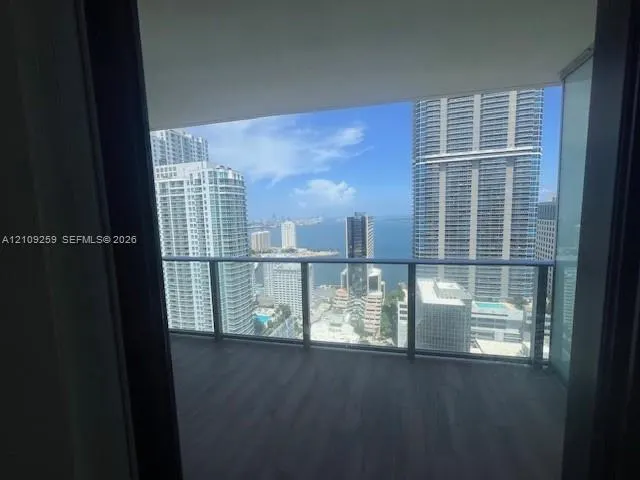 1010 Brickell Avenue #3704