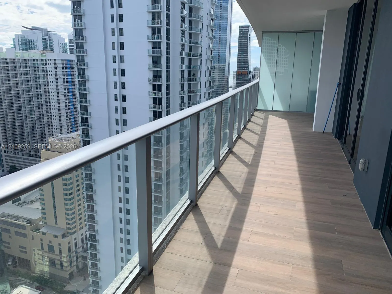 1010 Brickell Avenue #3704