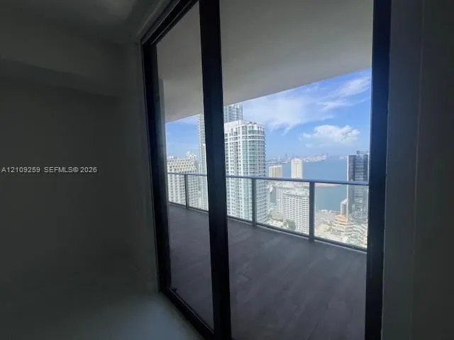 1010 Brickell Avenue #3704