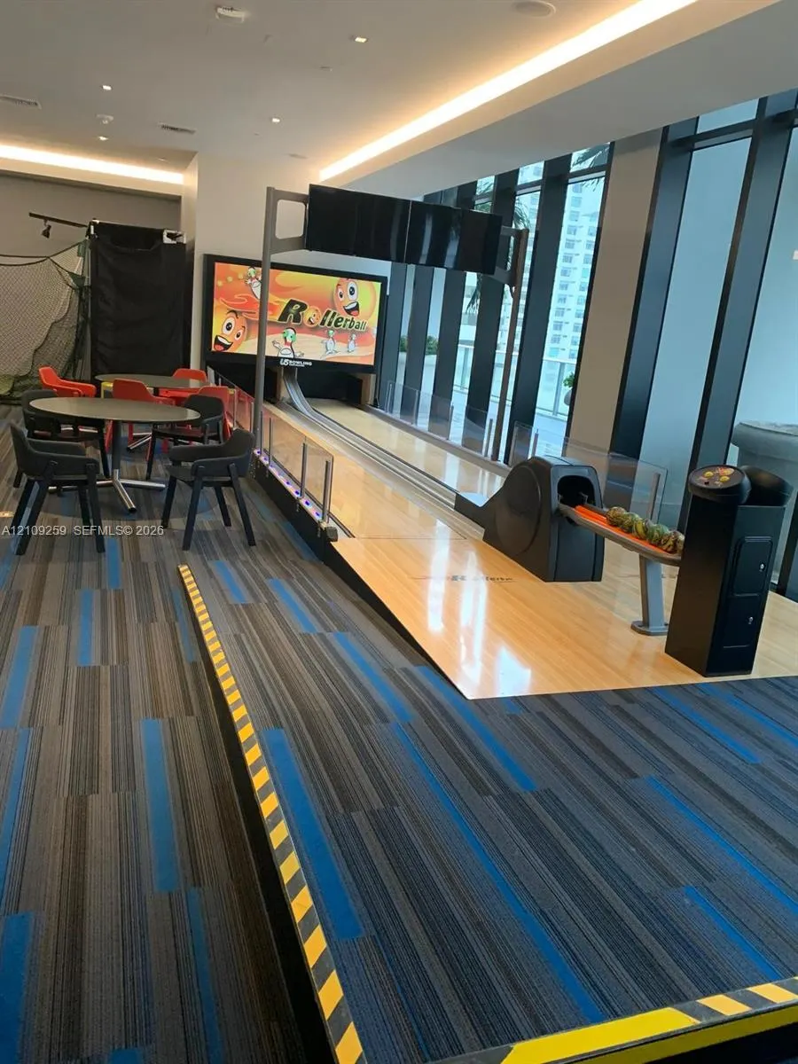 1010 Brickell Avenue #3704