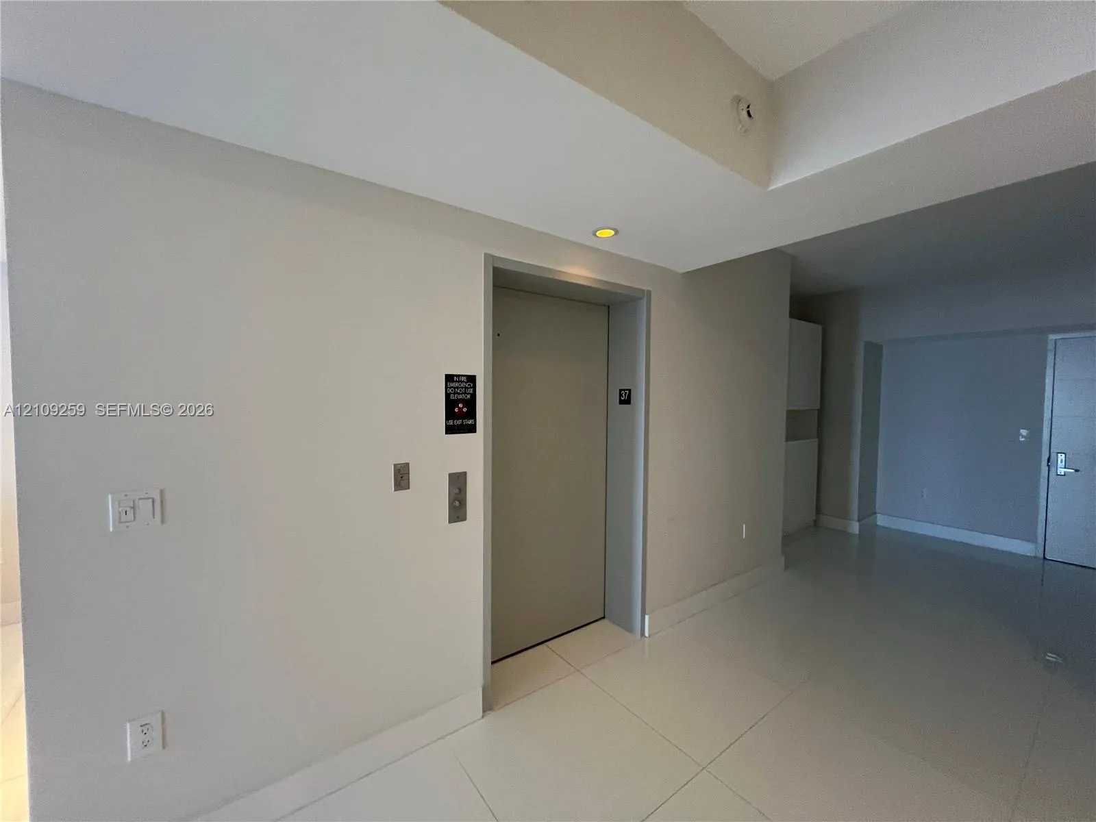 1010 Brickell Avenue #3704