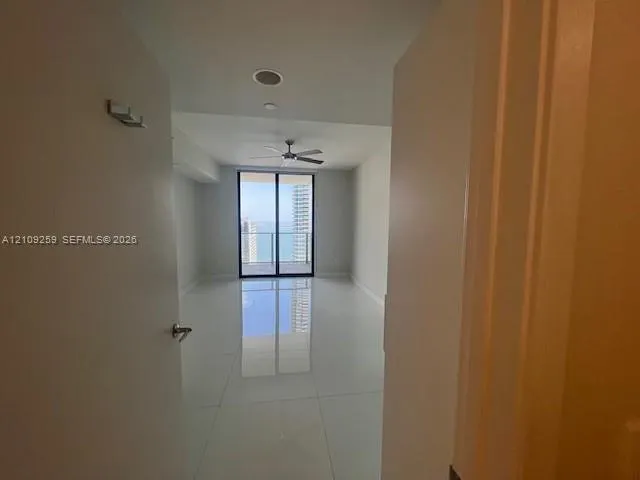 1010 Brickell Avenue #3704