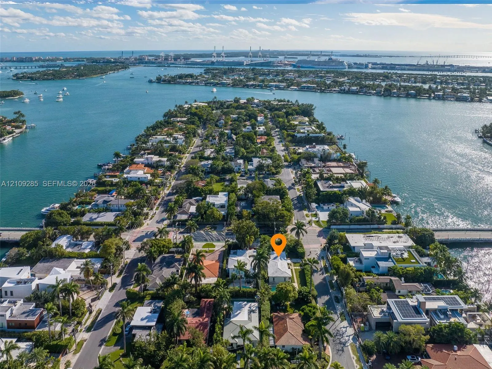 435 W Dilido Drive
