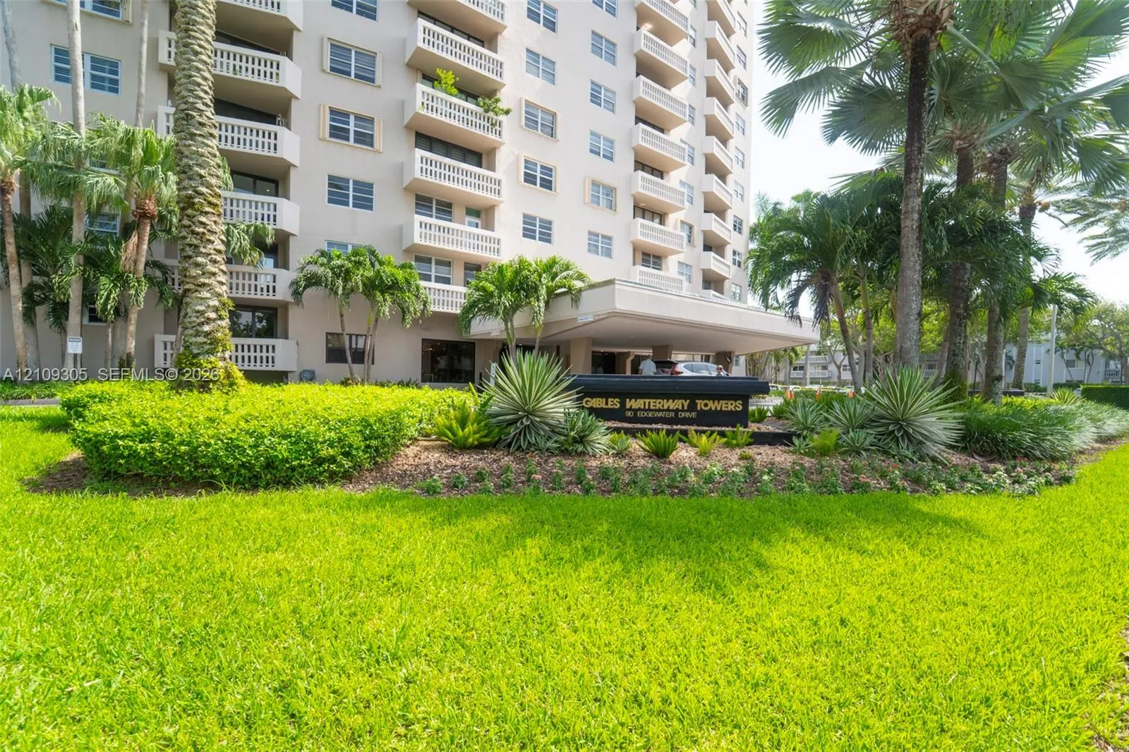 90 Edgewater Drive #1119