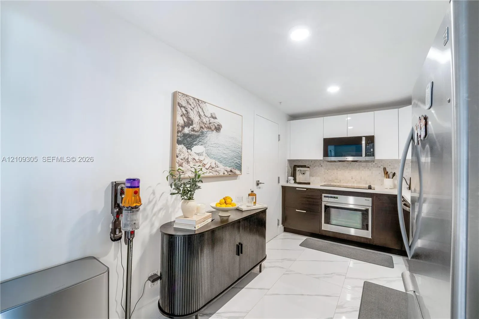 90 Edgewater Drive #1119