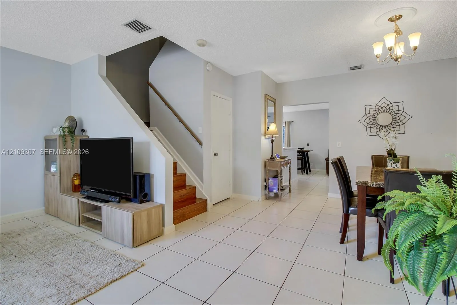 9561 Bradshaw Lane