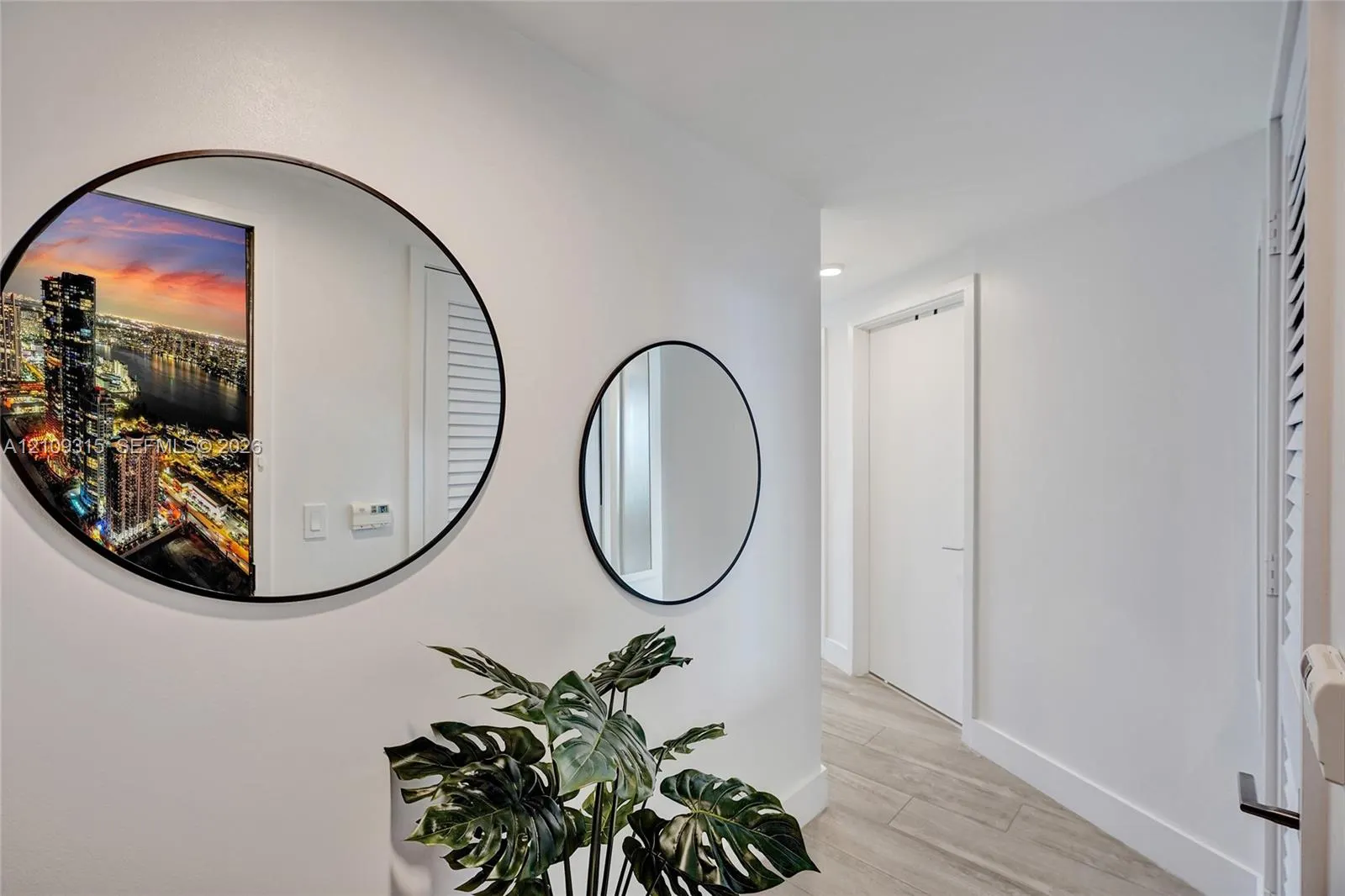 121 NE 34th Street #2809