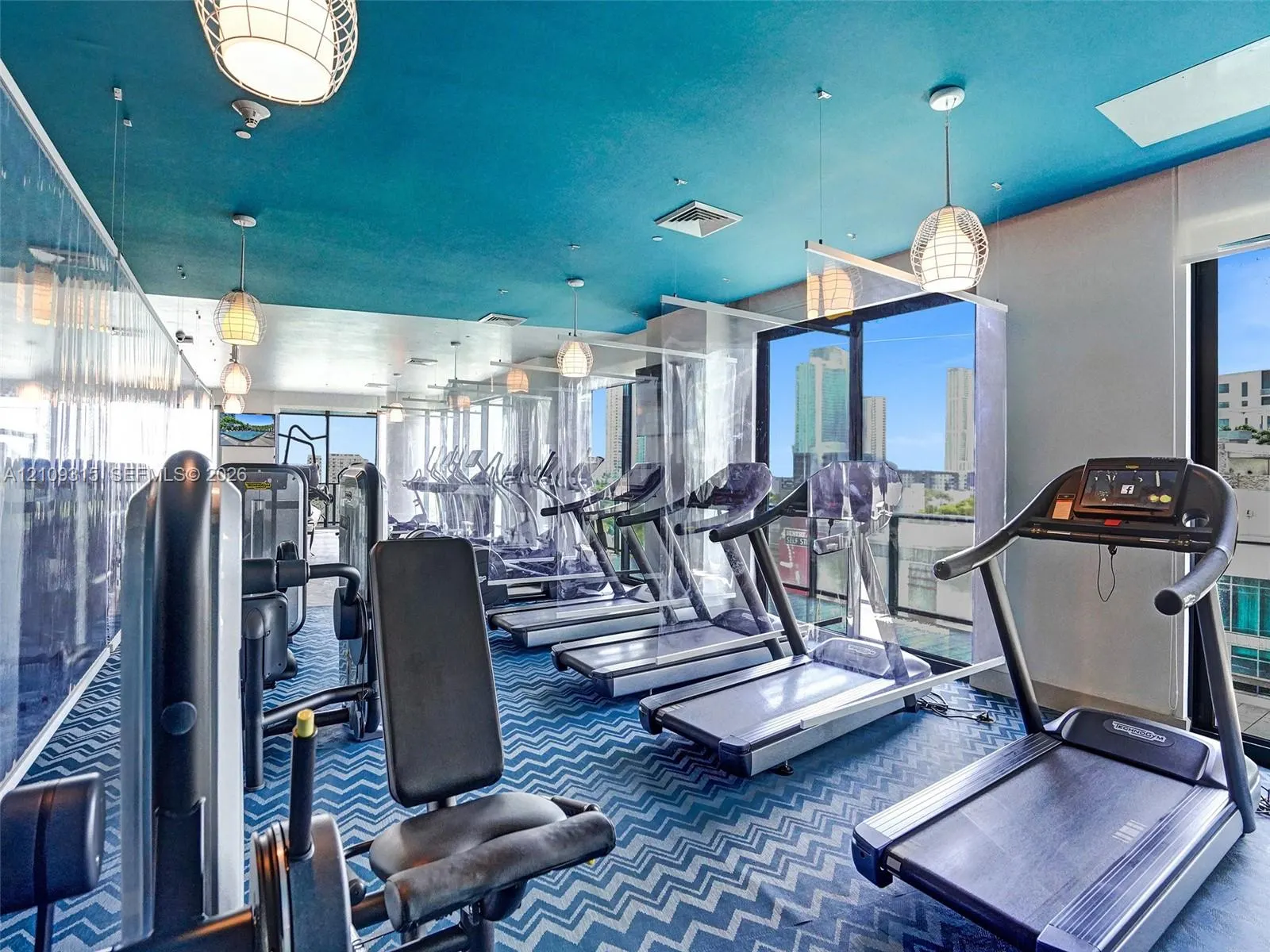 121 NE 34th Street #2809
