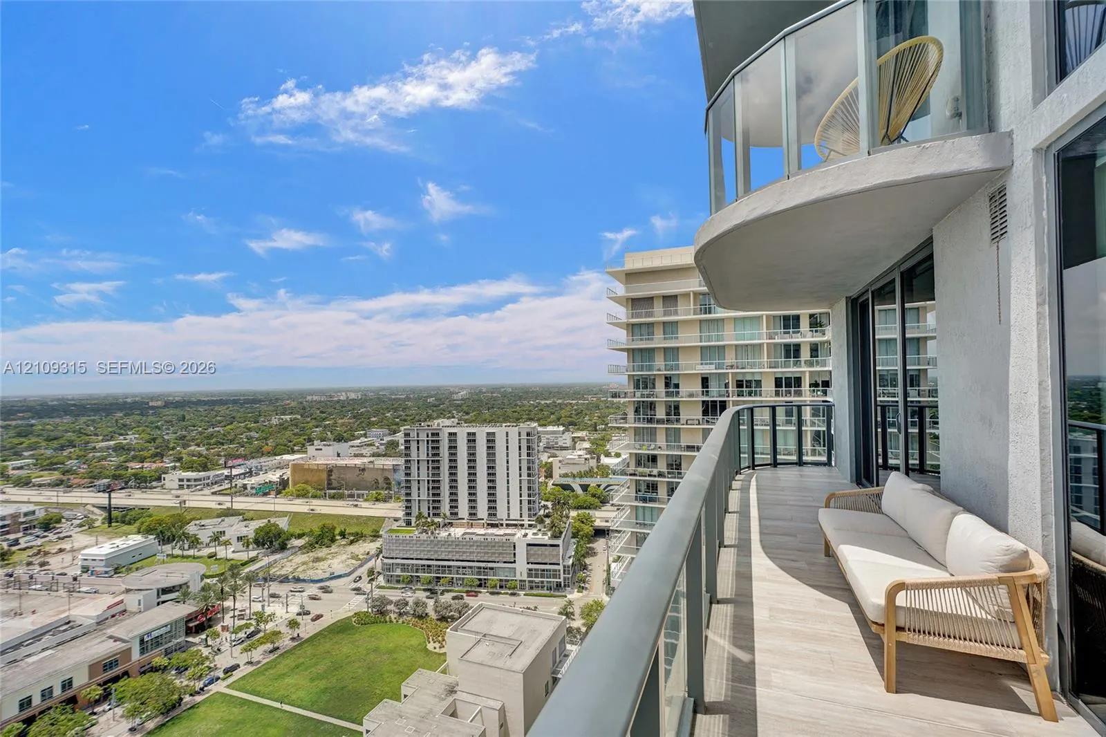 121 NE 34th Street #2809