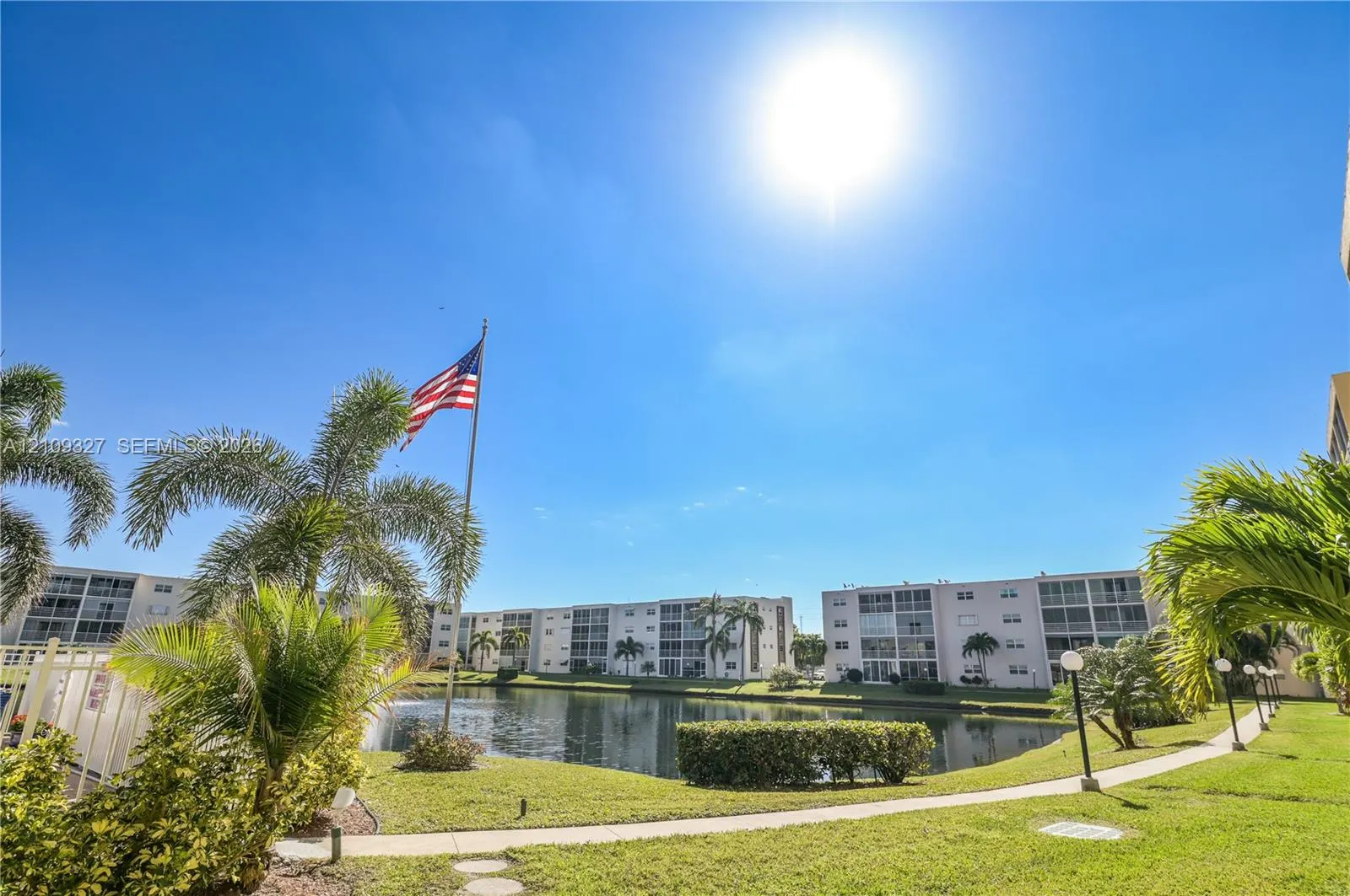 314 SE 10th Street #307