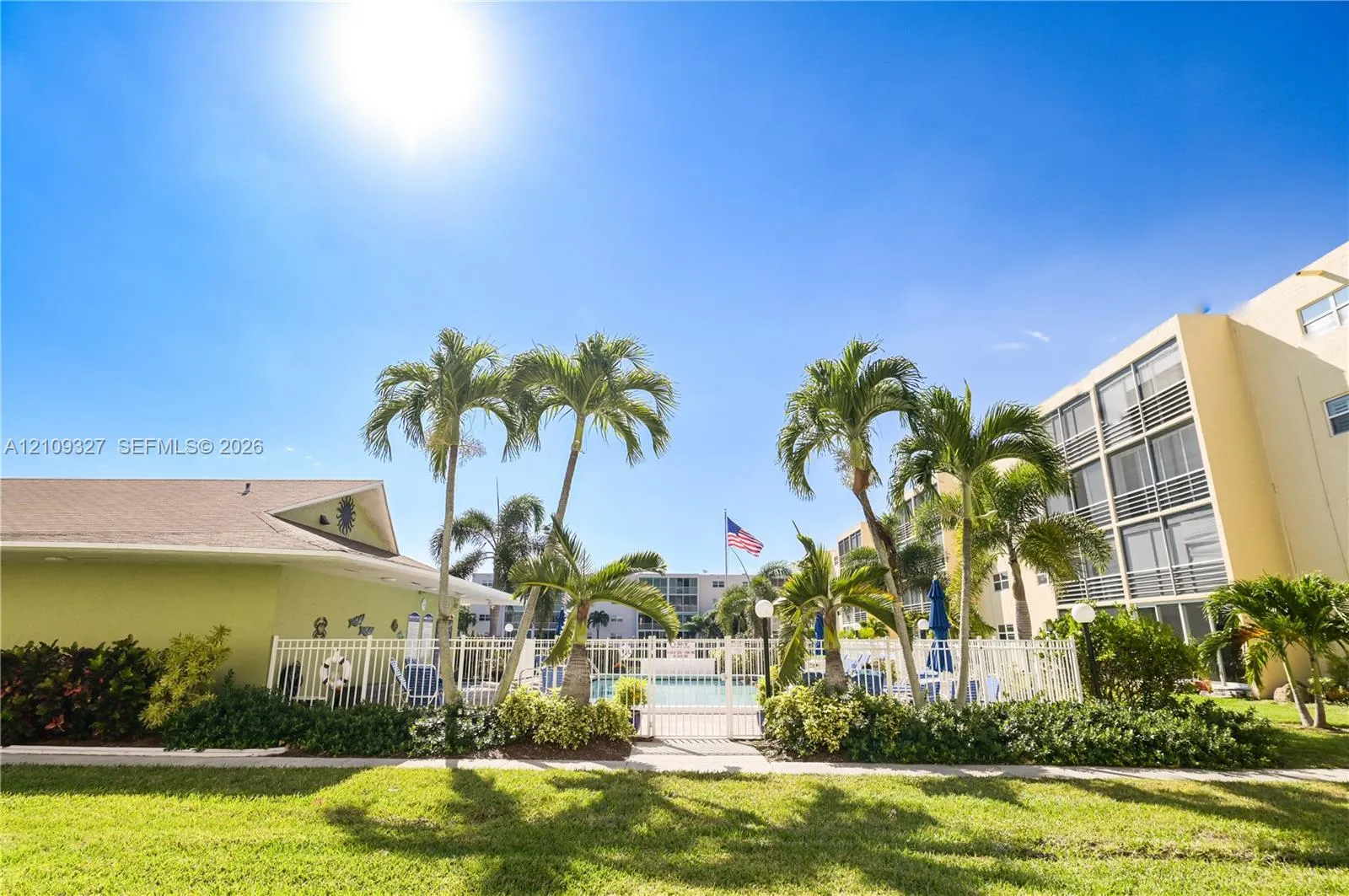 314 SE 10th Street #307