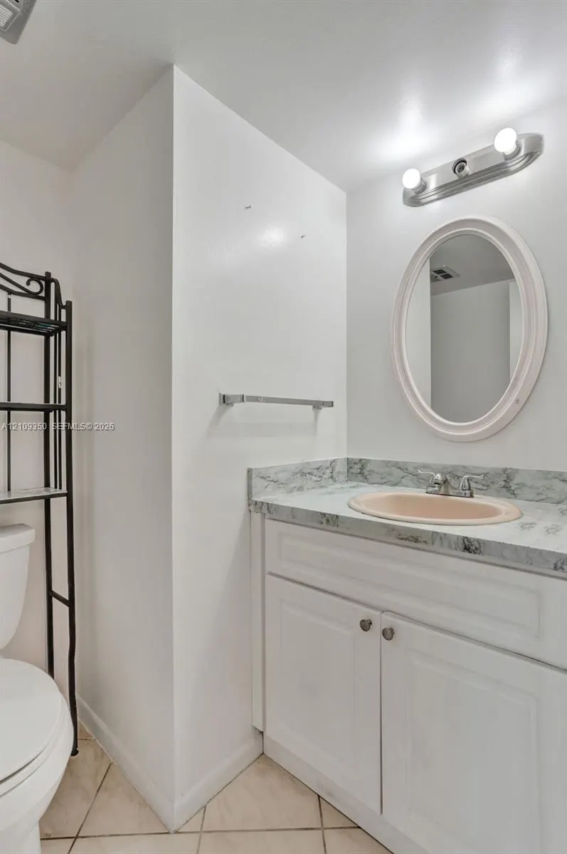 10777 W Sample Road #616