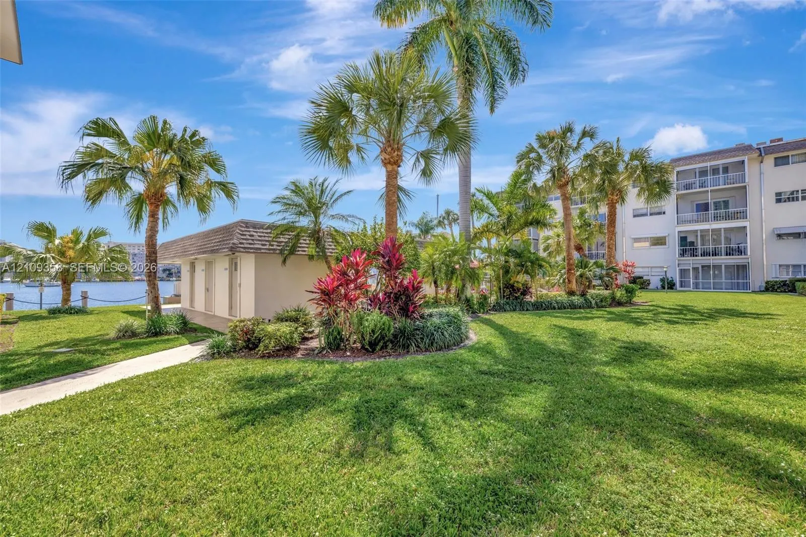 2200 Diana Drive #218