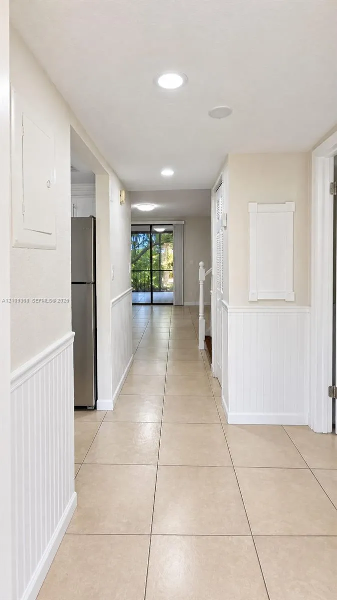 400 Commodore Drive #307