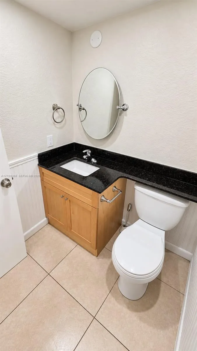 400 Commodore Drive #307