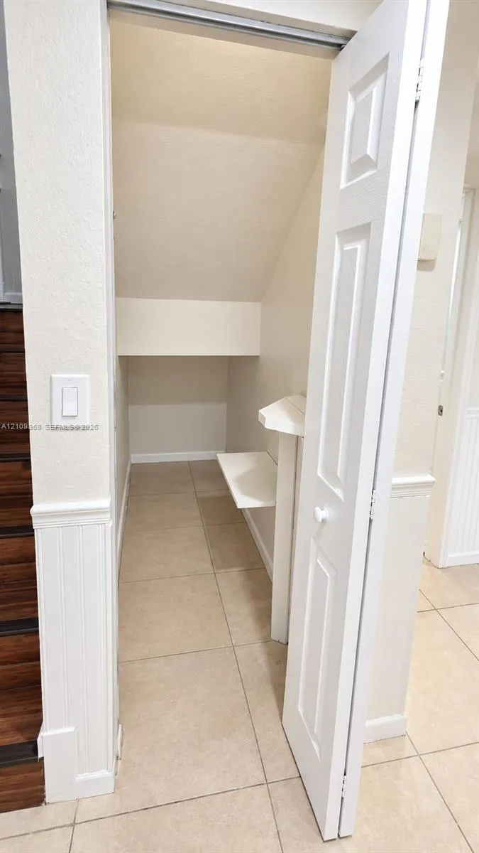 400 Commodore Drive #307