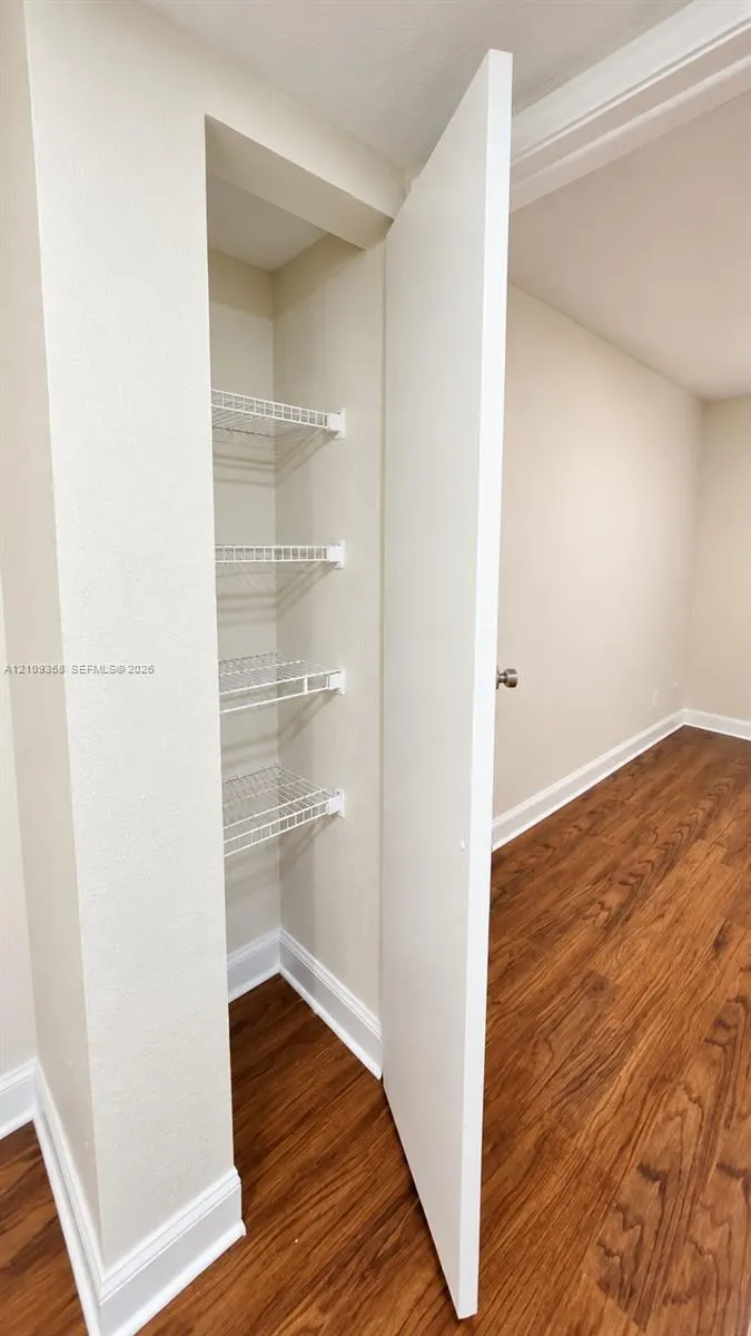 400 Commodore Drive #307