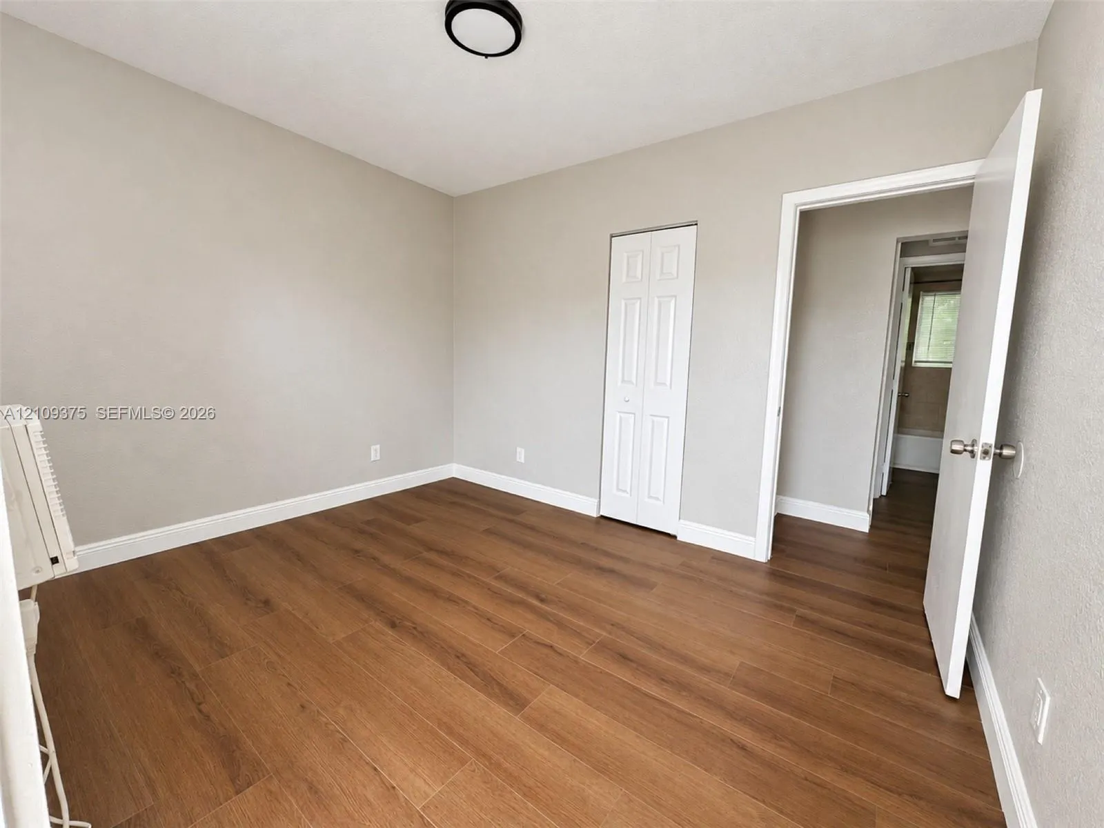 1940 Washington Avenue #14