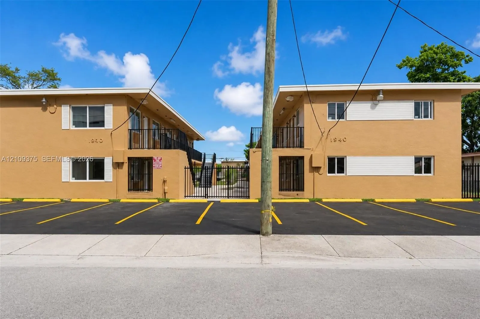 1940 Washington Avenue #14