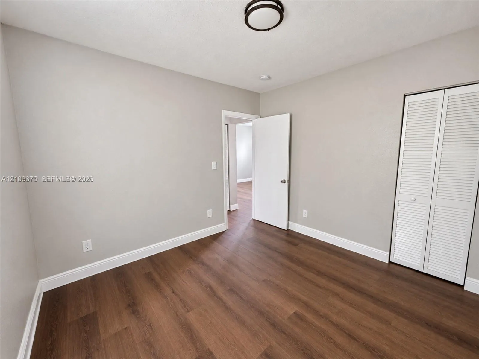 1940 Washington Avenue #14