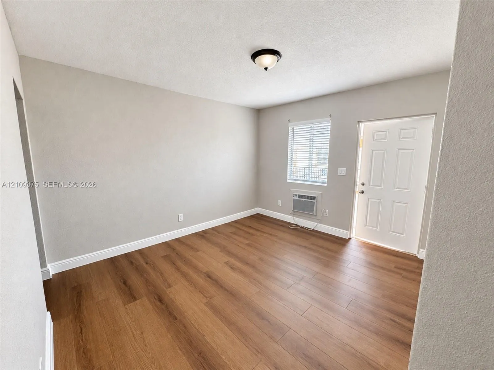 1940 Washington Avenue #14