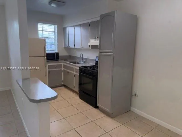 4300 SW 67th Avenue #41