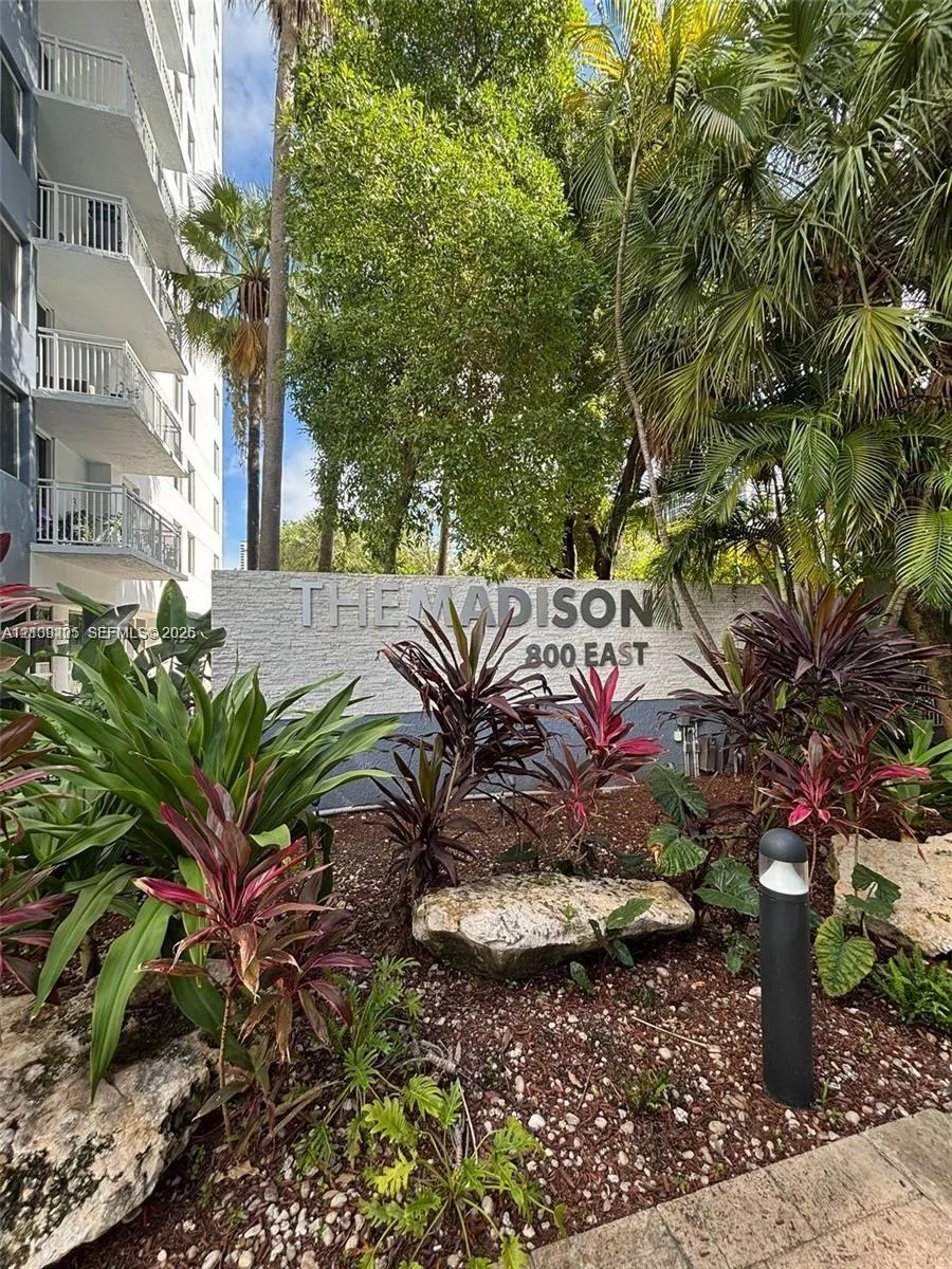 800 N Miami Avenue #E-605