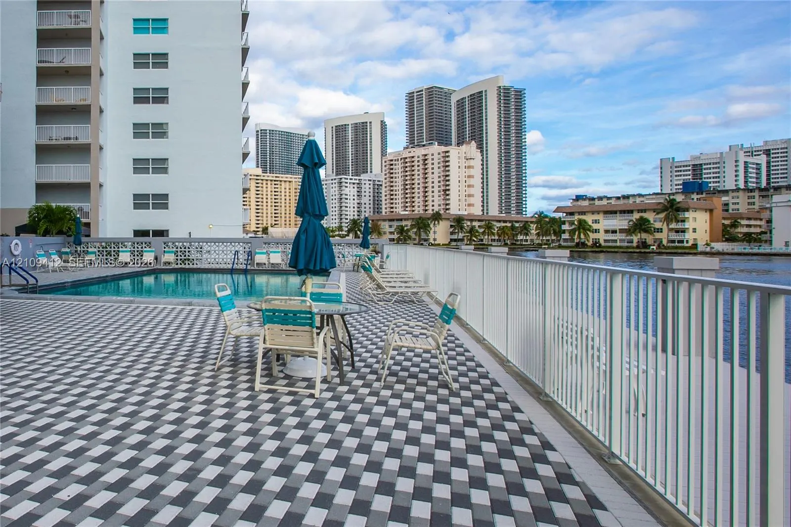 137 Golden Isles Drive #408