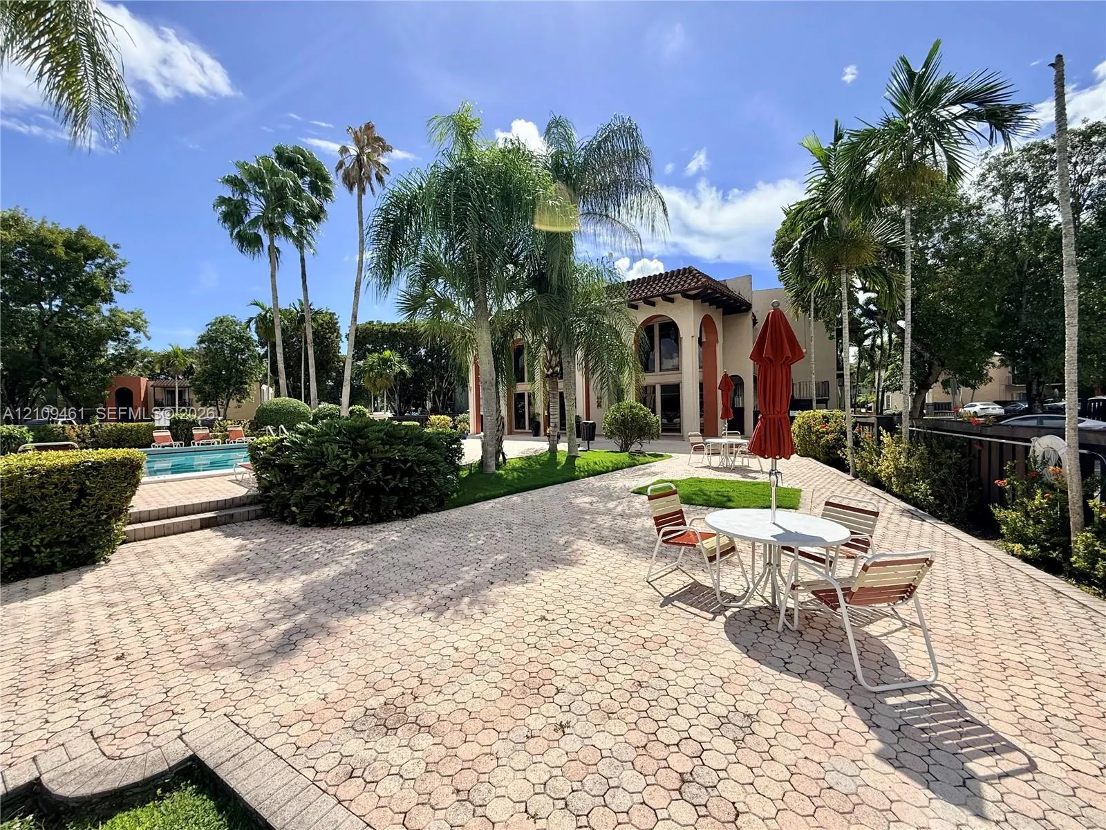 10776 N Kendall Drive #F11