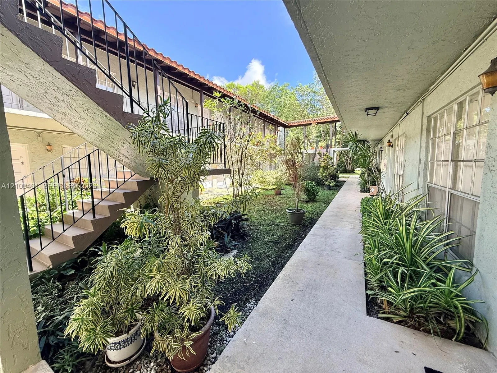 10776 N Kendall Drive #F11