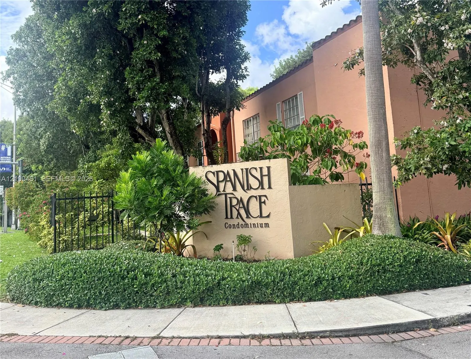 10776 N Kendall Drive #F11
