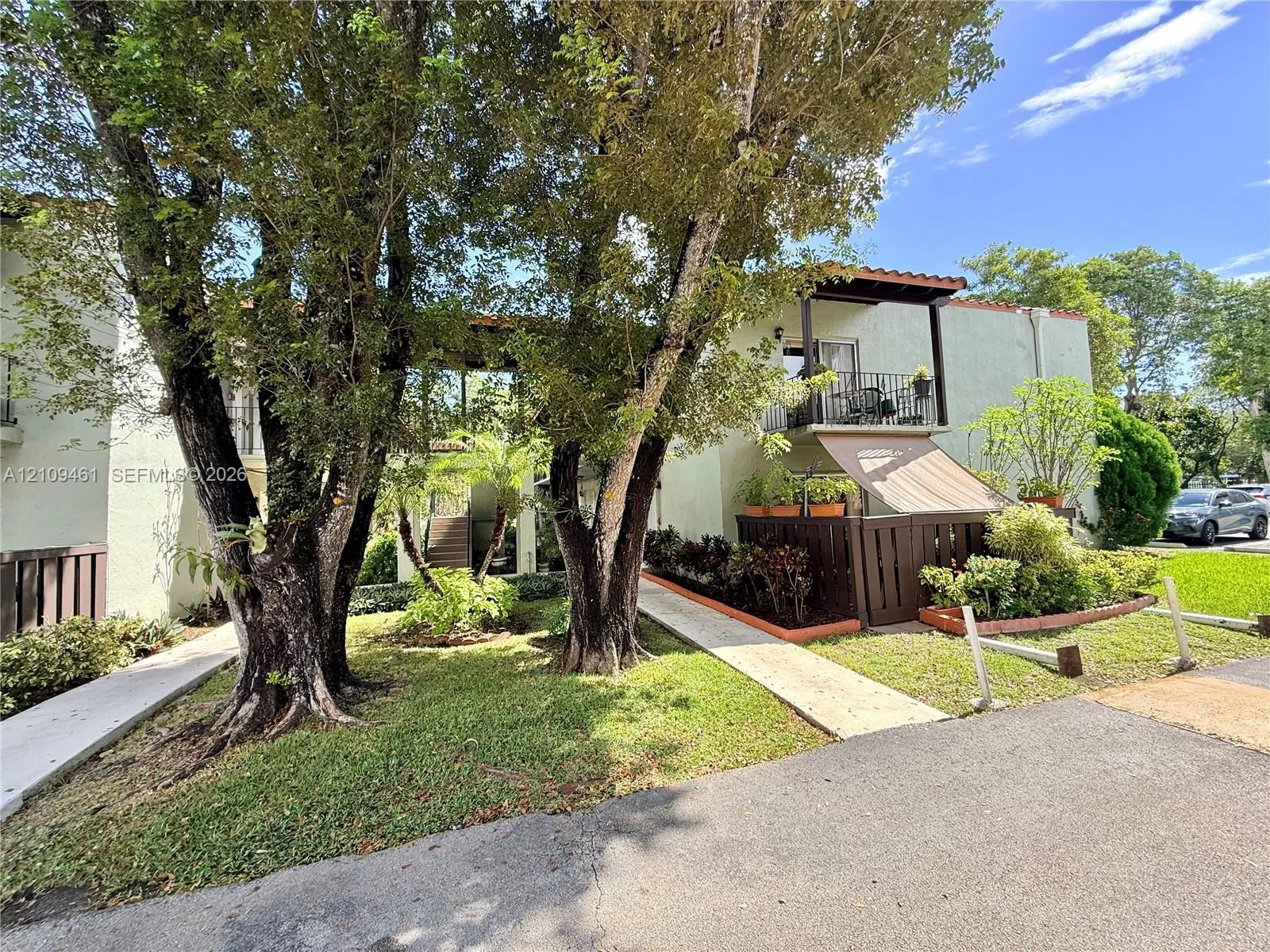 10776 N Kendall Drive #F11