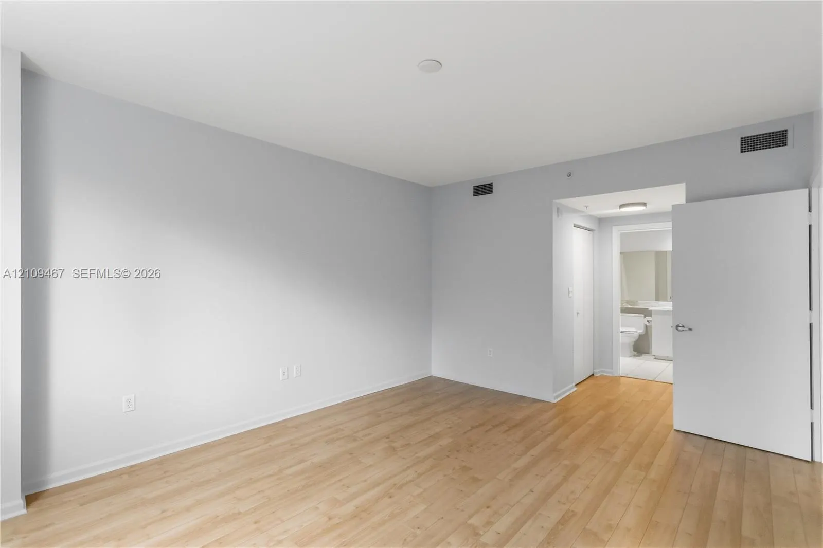 18800 NE 29th Avenue #226