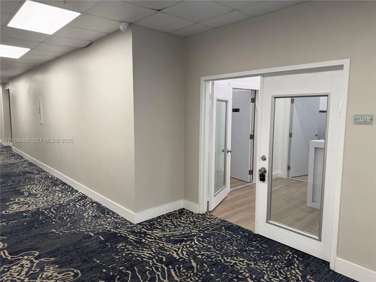 5601 Collins Avenue #CU-7B
