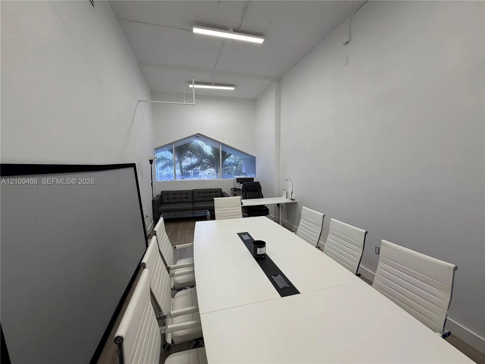 5601 Collins Avenue #CU-7B