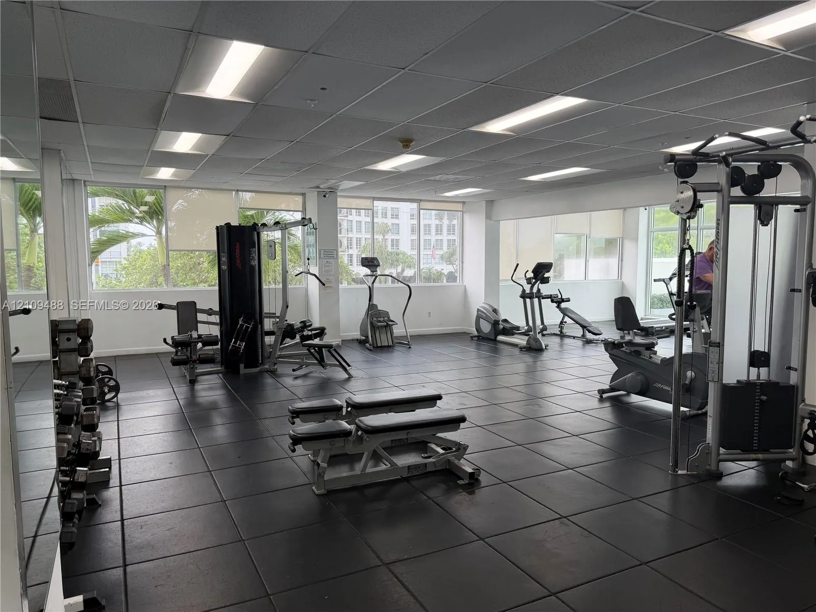 5601 Collins Avenue #CU-7B