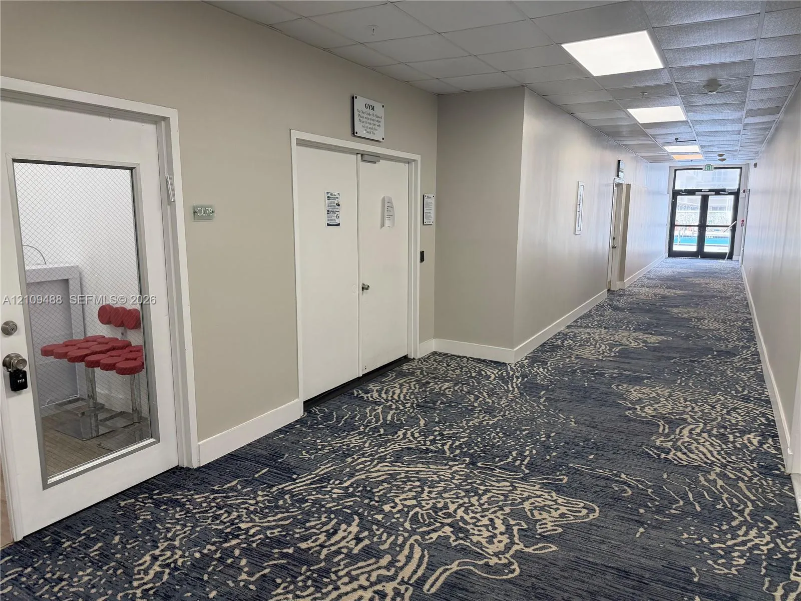 5601 Collins Avenue #CU-7B