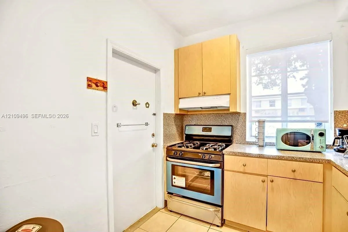 301 86th Street #301-2