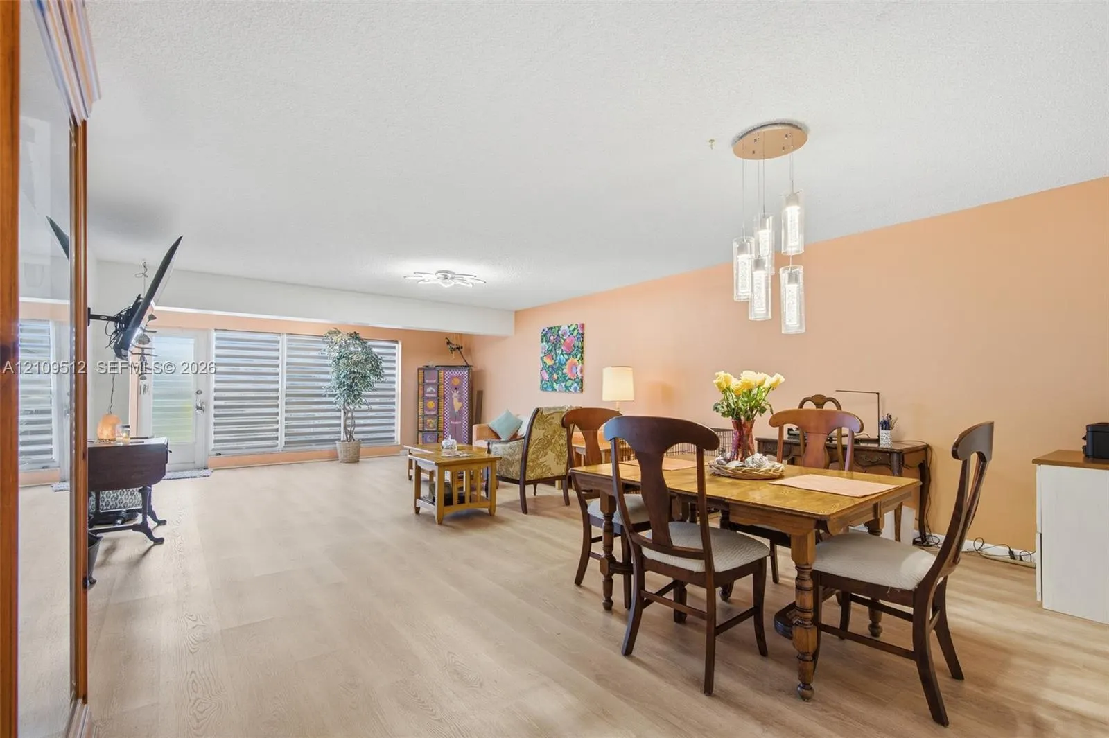 1541 NW 18th Avenue #101