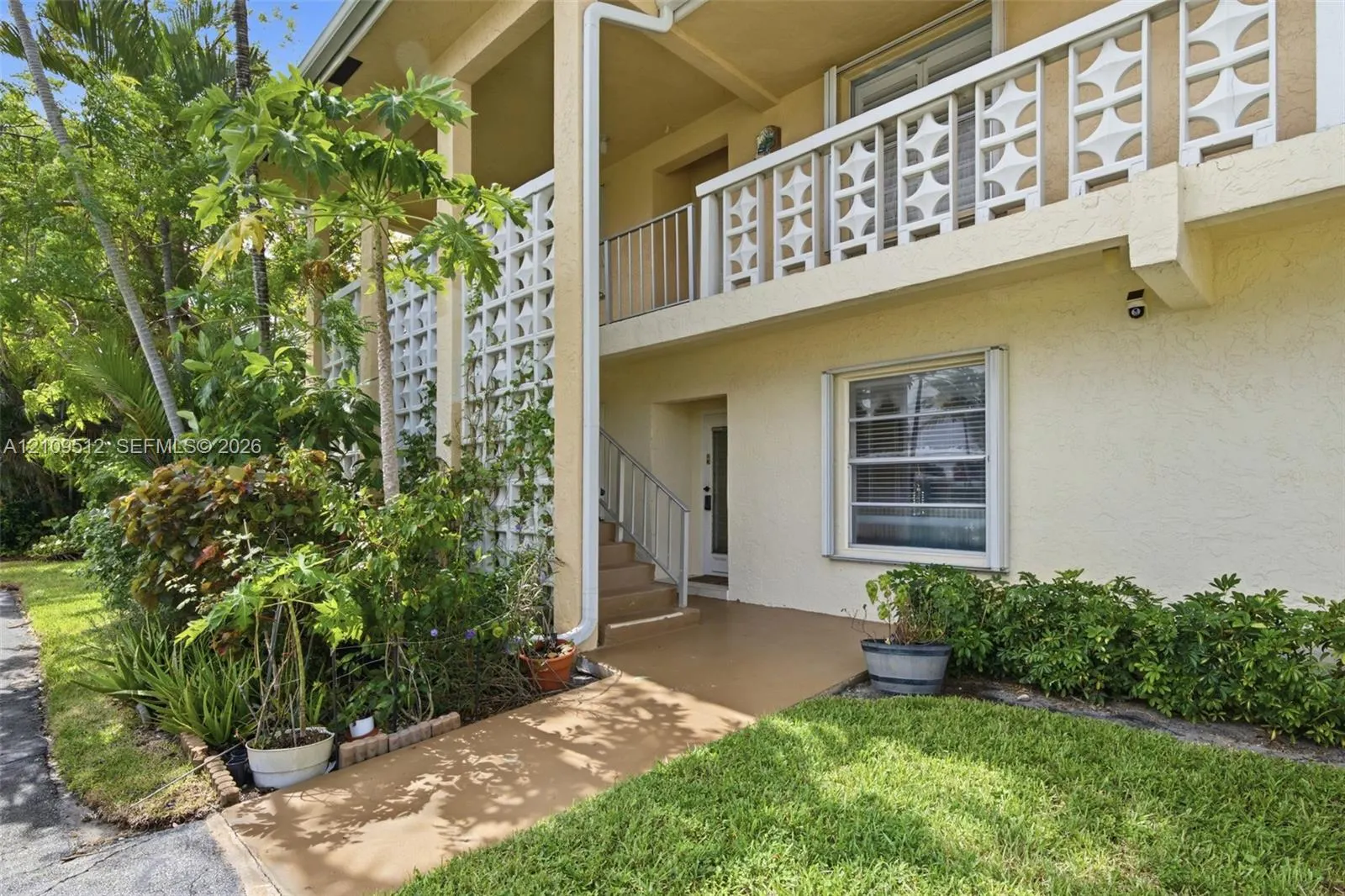 1541 NW 18th Avenue #101