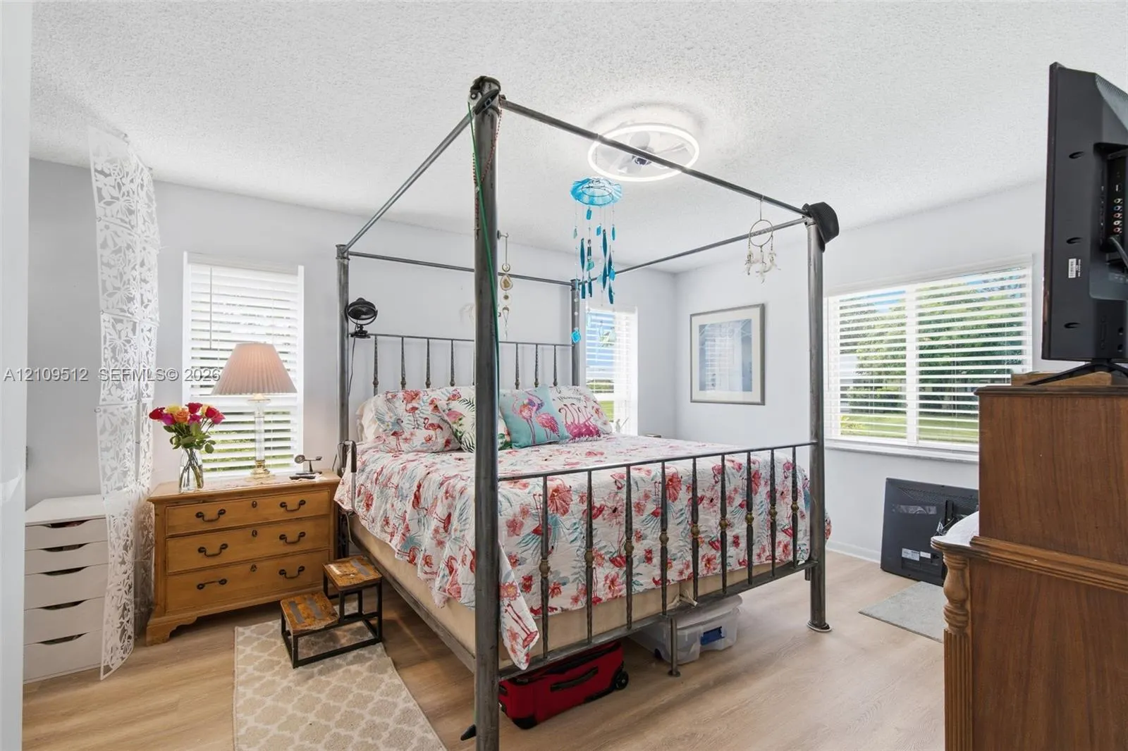1541 NW 18th Avenue #101