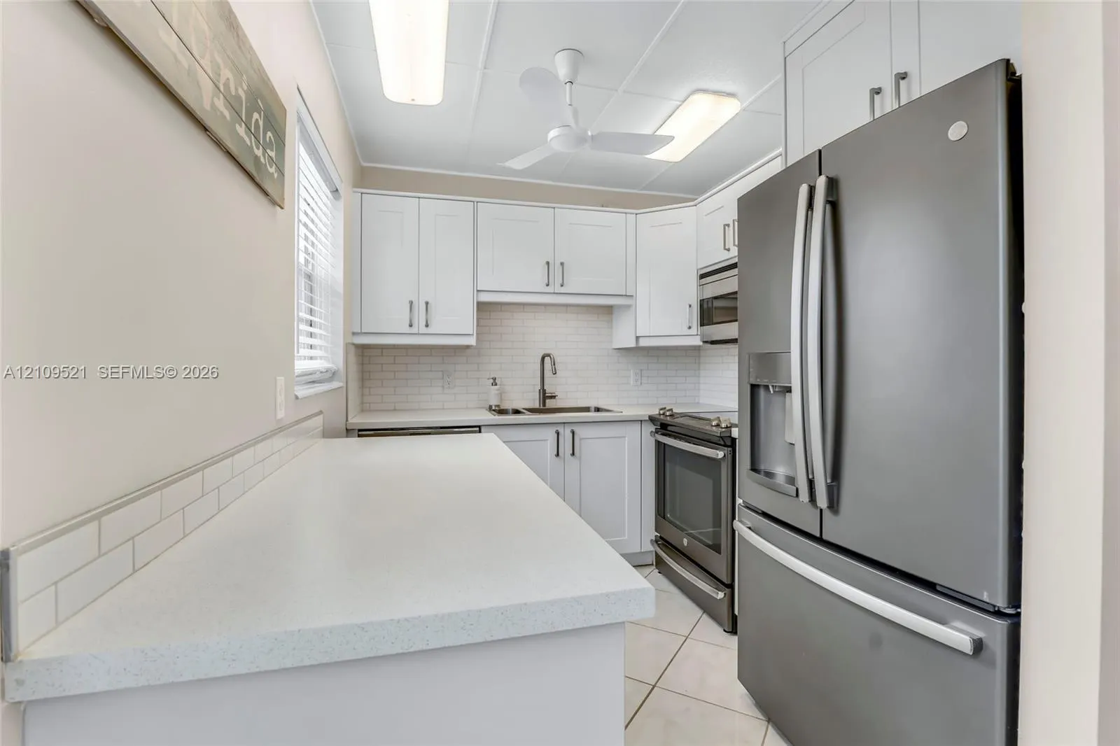 103 E Lyndhurst E #103