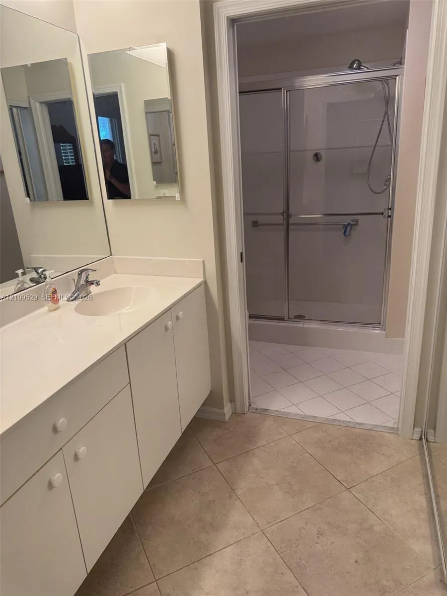 7775 Yardley Drive #108