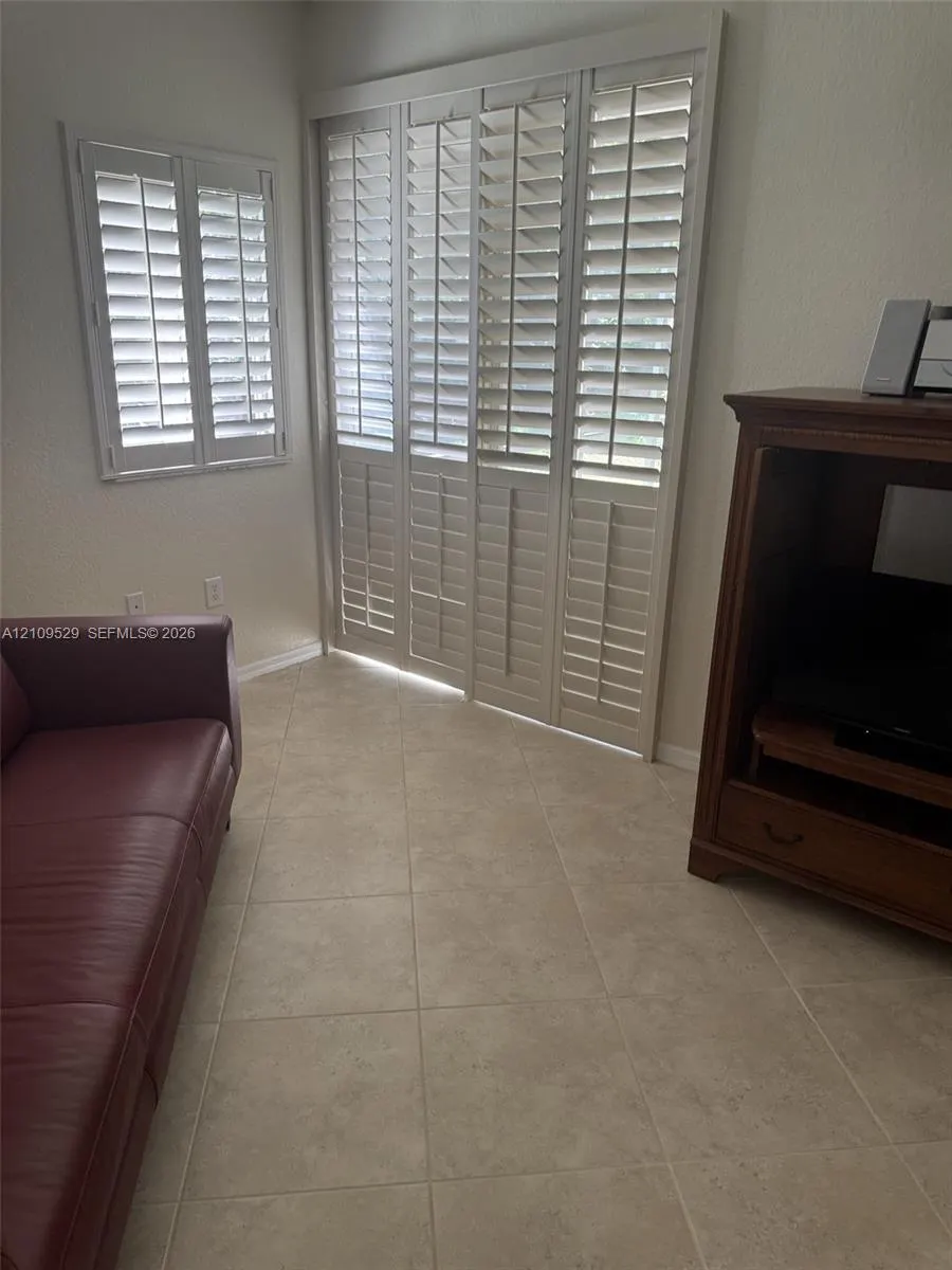 7775 Yardley Drive #108
