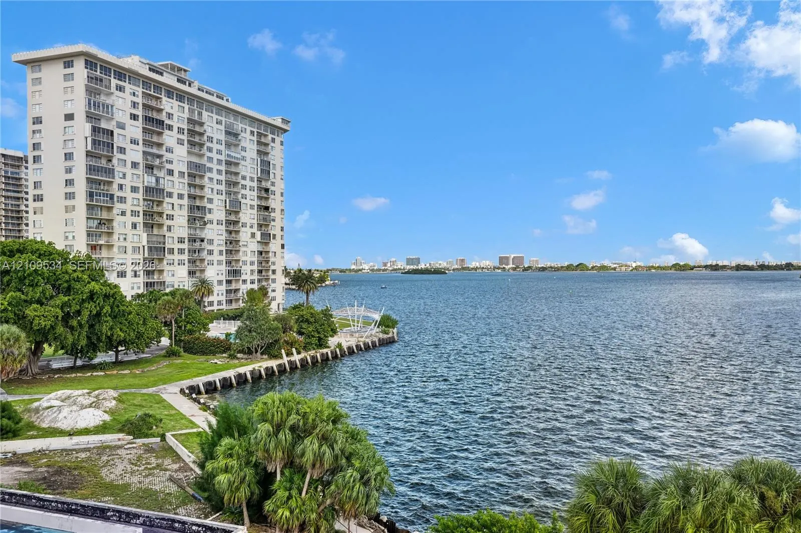 11113 Biscayne Boulevard #458