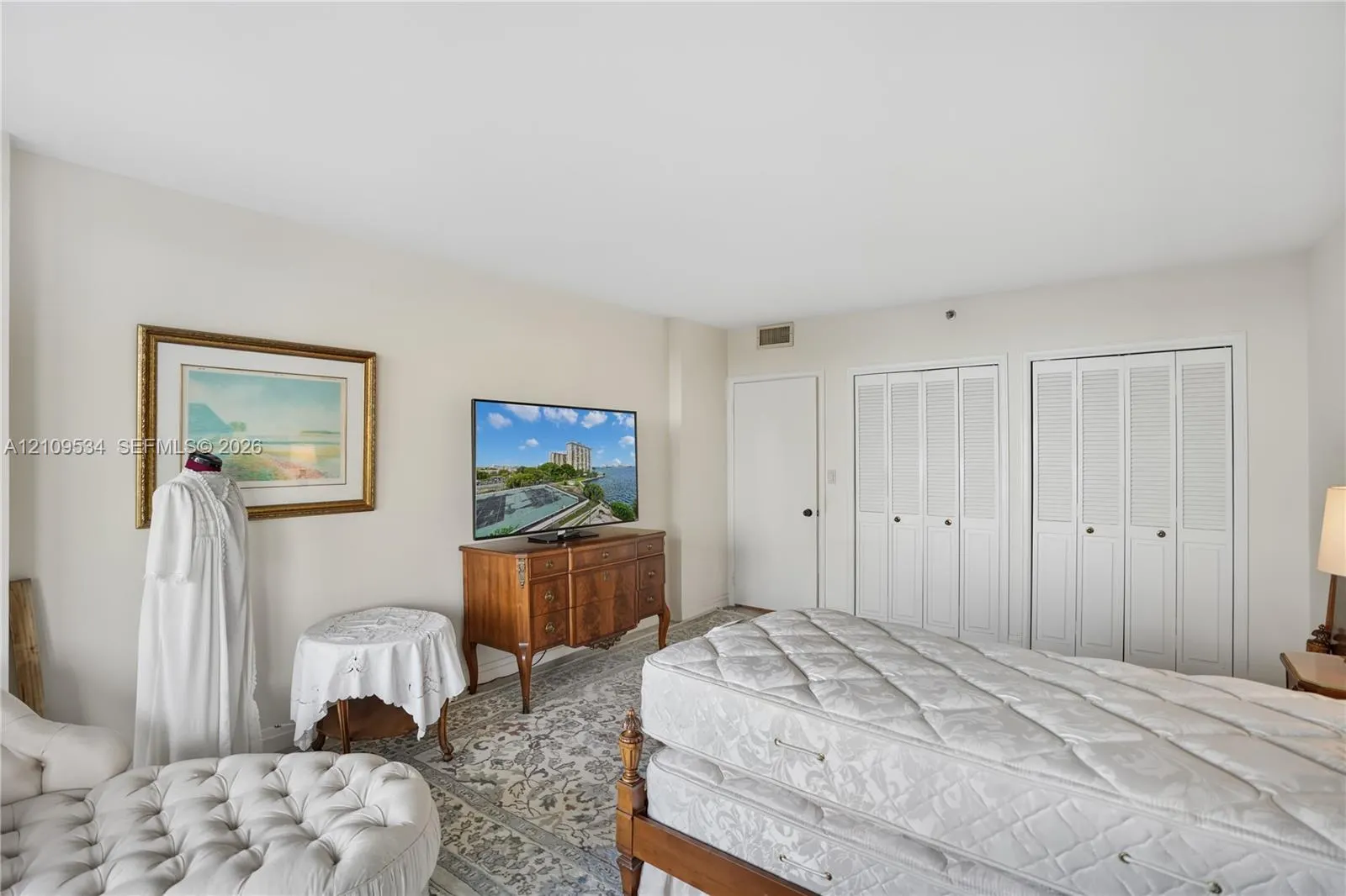 11113 Biscayne Boulevard #458