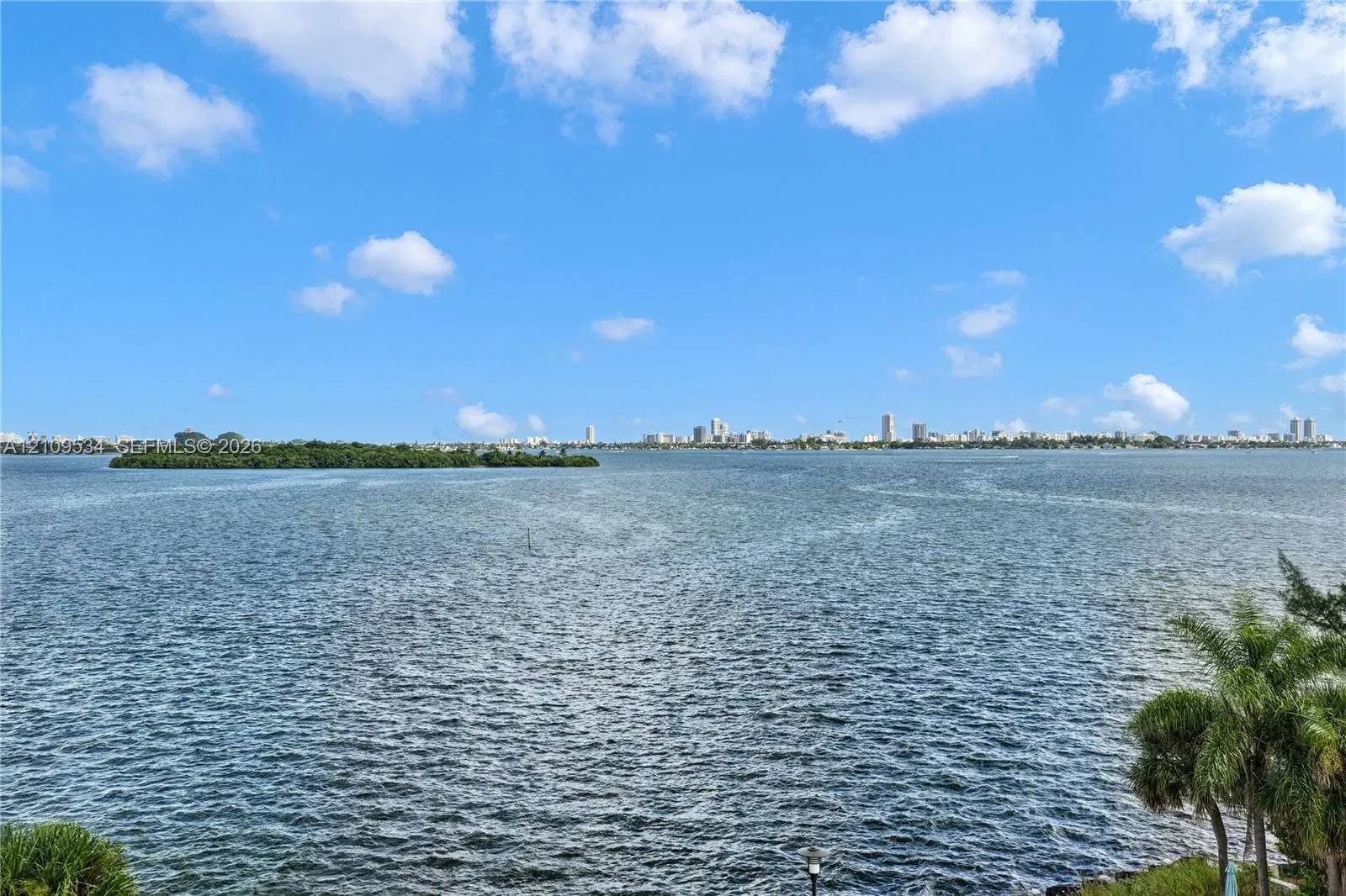 11113 Biscayne Boulevard #458
