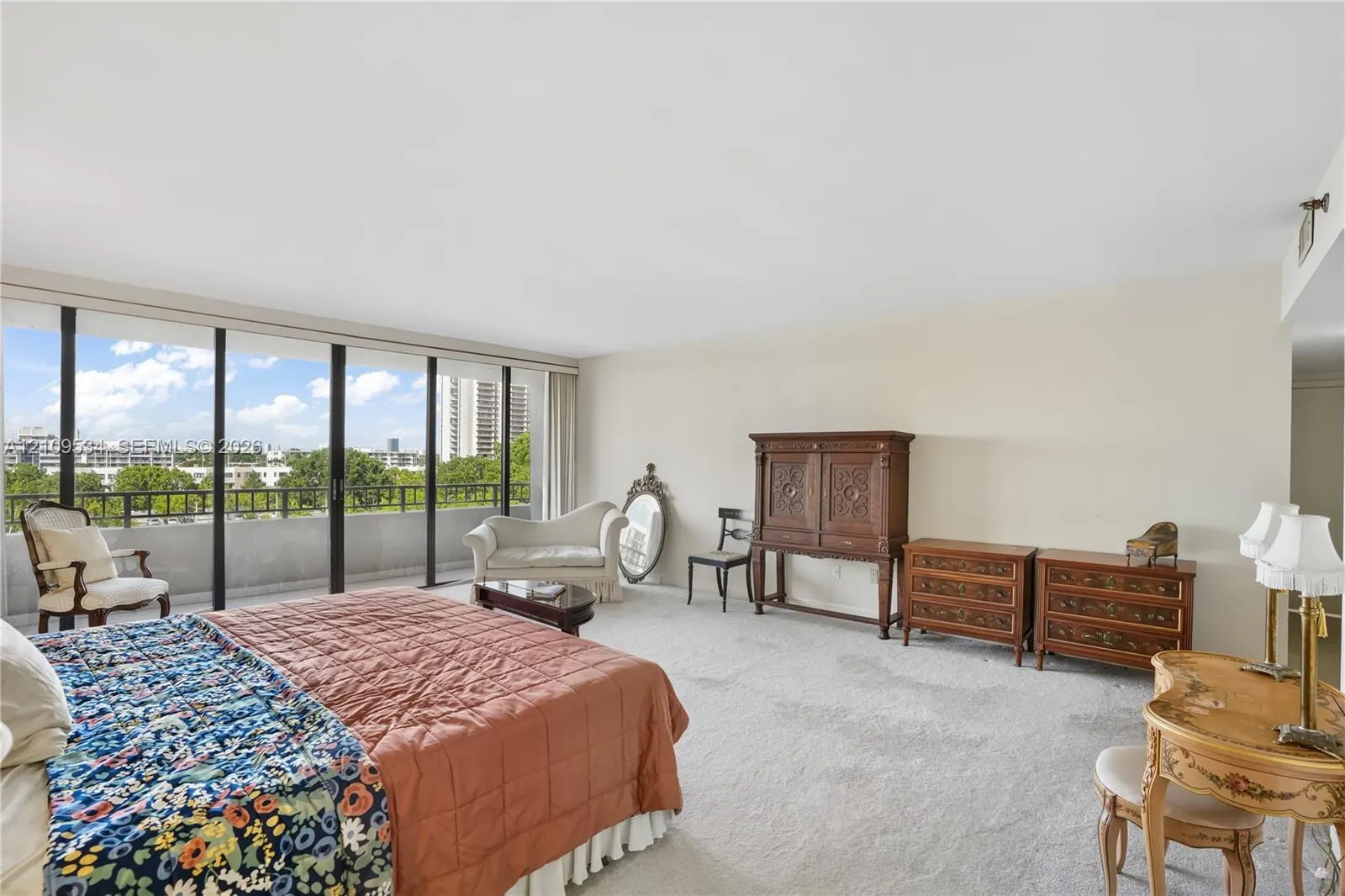11113 Biscayne Boulevard #458