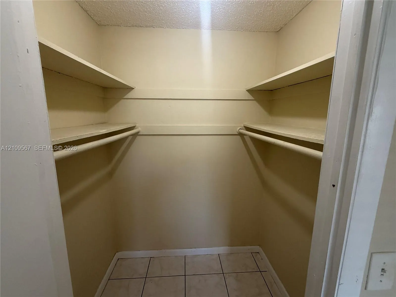 1132 NE 5th Avenue #1