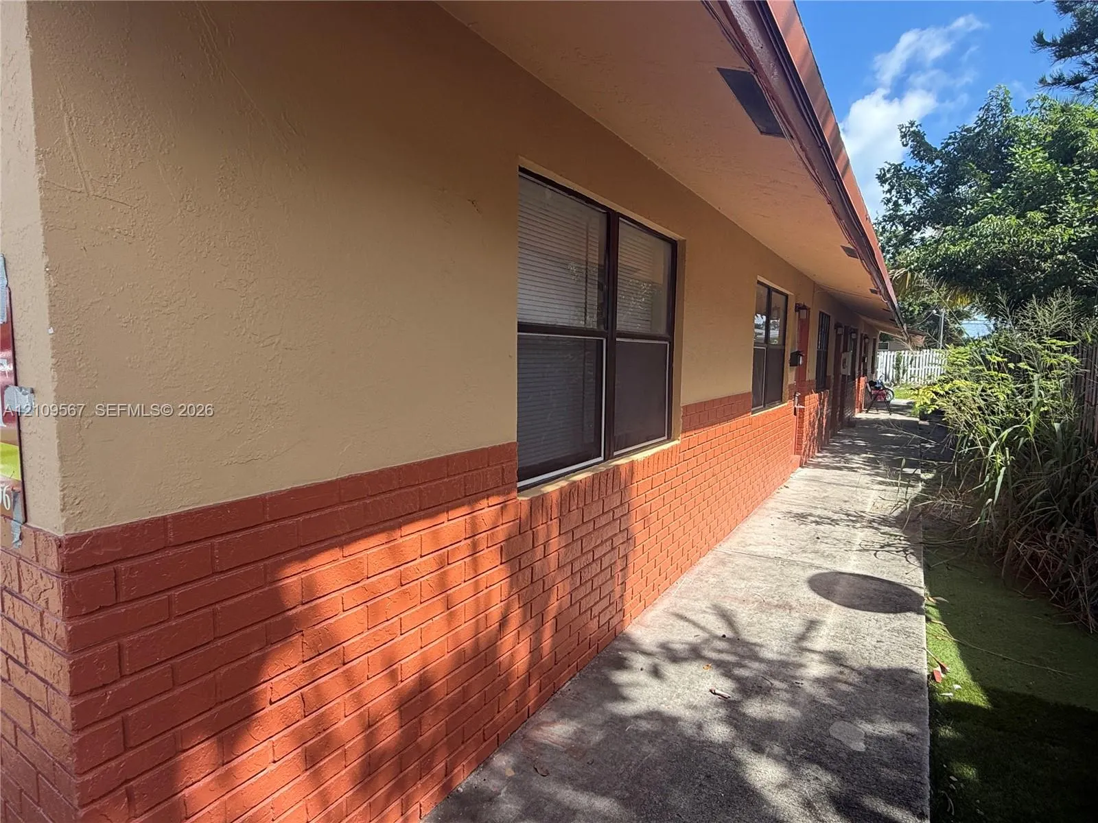 1132 NE 5th Avenue #1
